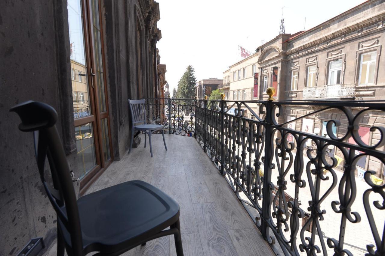 Old Avenue Hotel Gyumri Exterior photo